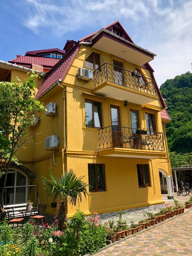 Deluxe Guest House Kvariati Eksteriør bilde