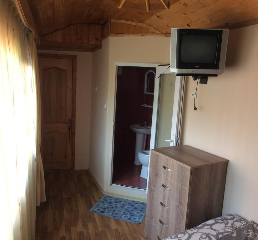 Deluxe Guest House Kvariati Eksteriør bilde