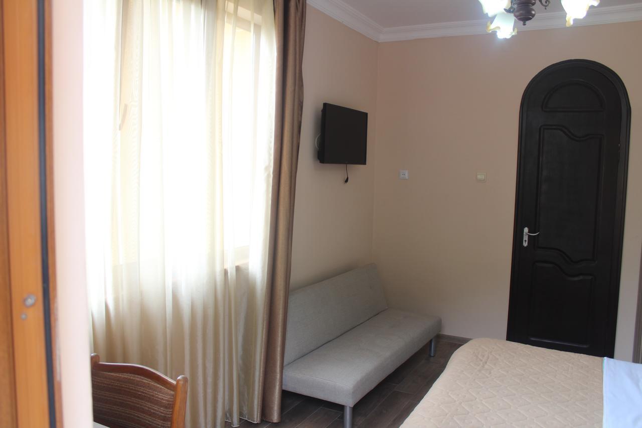 Deluxe Guest House Kvariati Eksteriør bilde