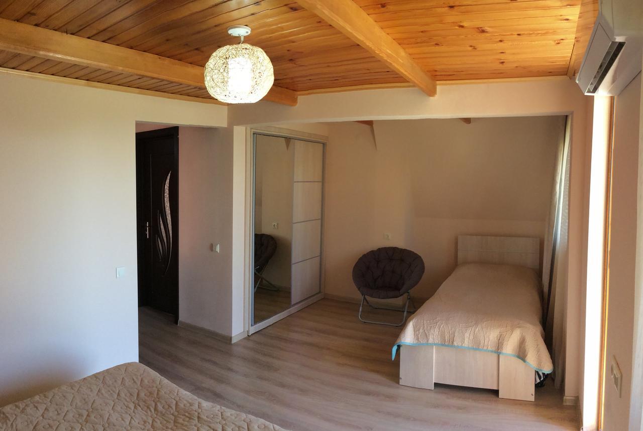 Deluxe Guest House Kvariati Eksteriør bilde